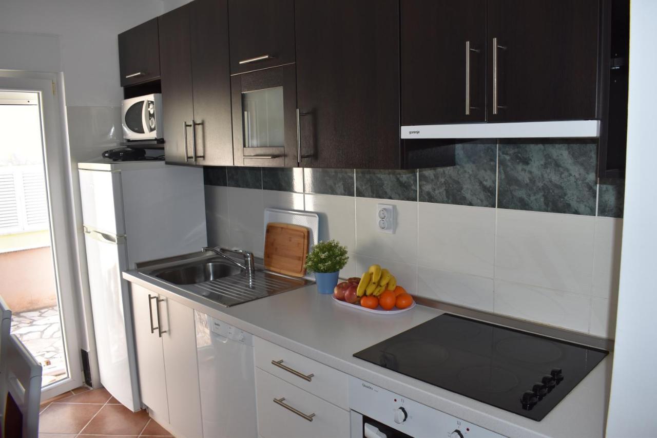 ויר Holiday House Matej מראה חיצוני תמונה