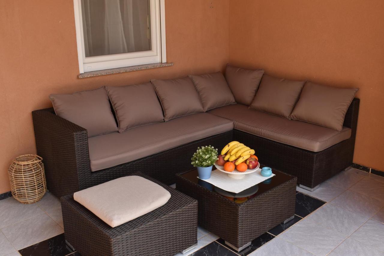 ויר Holiday House Matej מראה חיצוני תמונה